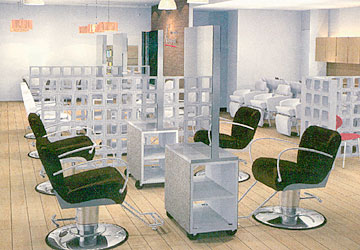 ヘアメイク AVANTI
